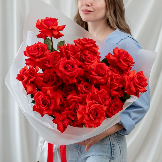 25 французских роз (сорт Нина)