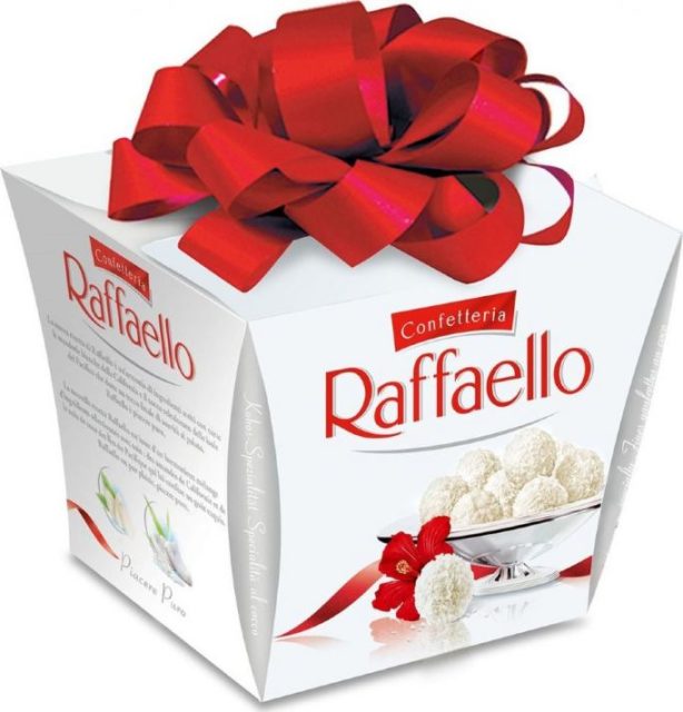 Конфеты Raffaello