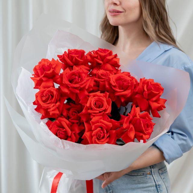 15 французских роз (сорт Нина)